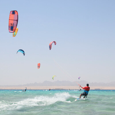 Midsize 652398470187542de20b45677db42057